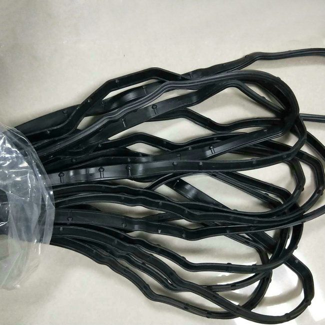 PC200-8气门室盖上密封
