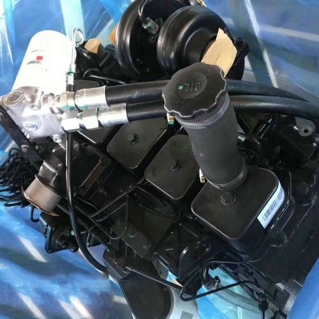 PC200-7发动机总成